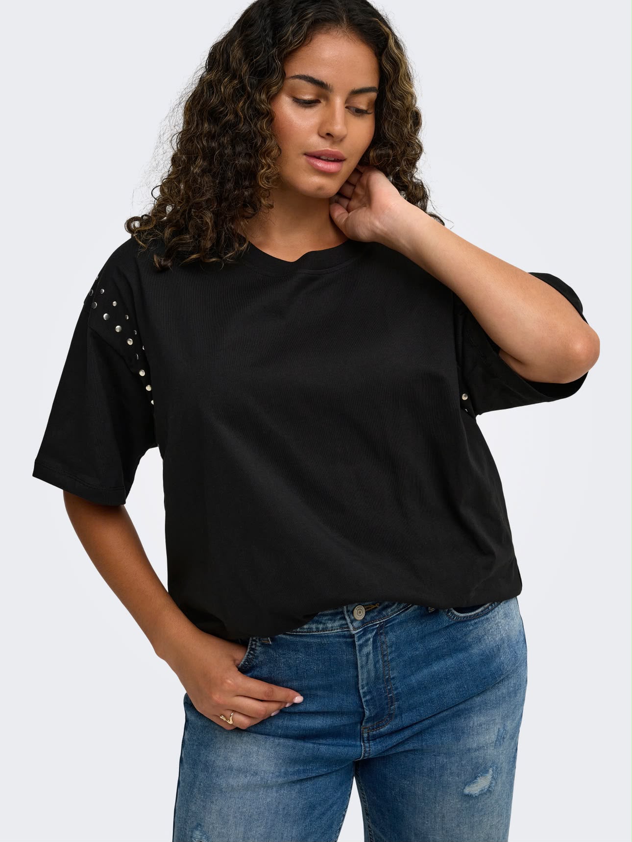 Carjaylia tachas - Foto 4